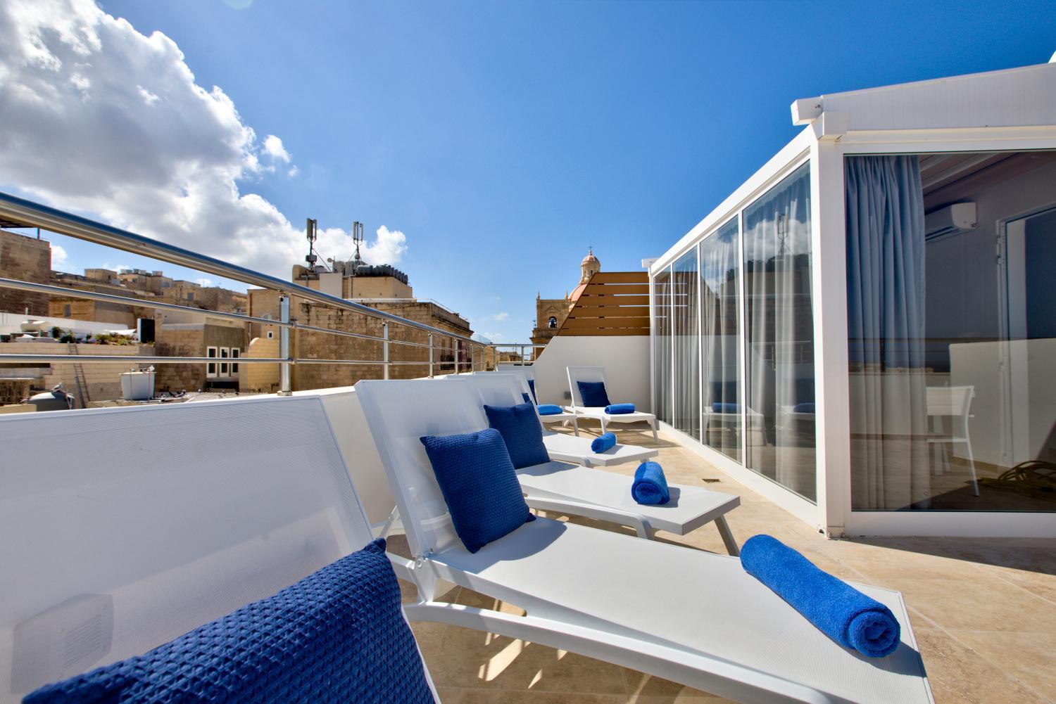 Valletta Luxury 4-Bedroom Duplex With Stunning Sea Views Private Terrace And Jacuzzi المظهر الخارجي الصورة